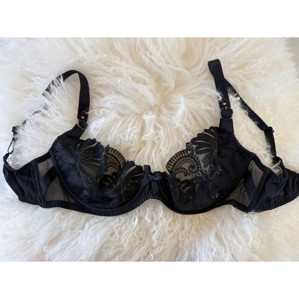 VERY RARE Agent Provocateur LARIZSA Black Bra 36D, 2015 Spring/Summer Collection